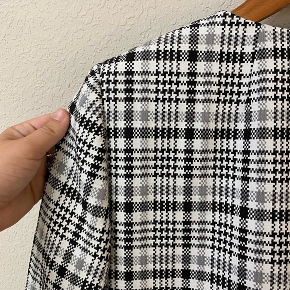 ALEX MARIE BLACK AND WHITE PLAID COAT JACKET LIKE NEW - Picture 11 of 11